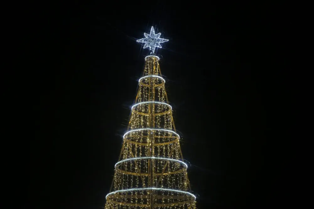 Светодиодная елка - коллекция Цирк