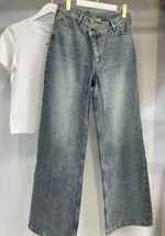 Джинсы Alaia