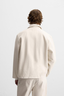 ZARA КУРТКА-РУБАШКА ИЗ ДЖИНСОВОЙ ТКАНИ С ЭФФЕКТОМ ПОТЕРТОСТИ, ЖЕЛТОВАТО-БЕЛЫЙ