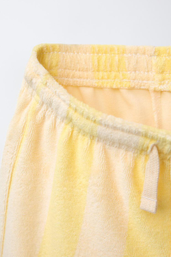ZARA ШОРТЫ-БЕРМУДЫ ИЗ МАХРОВОЙ ТКАНИ В ПОЛОСКУ, ЖЕЛТЫЙ