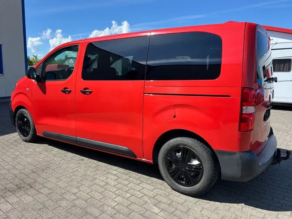 Opel Vivaro Kombi M (L2)