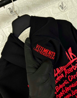Худи Vetements World Tour Limited Edition премиум