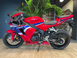 Honda CBR 600RR, 2025 (RED)