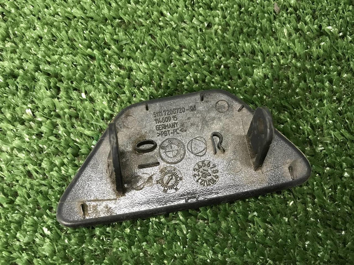 Крышка форсунки правая BMW 5er F10 (2009-2017)