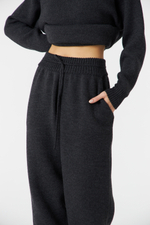 Брюки вязаные на резинке темный графит