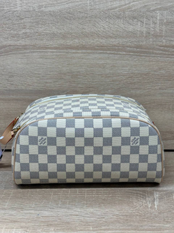 Несессер Louis Vuitton