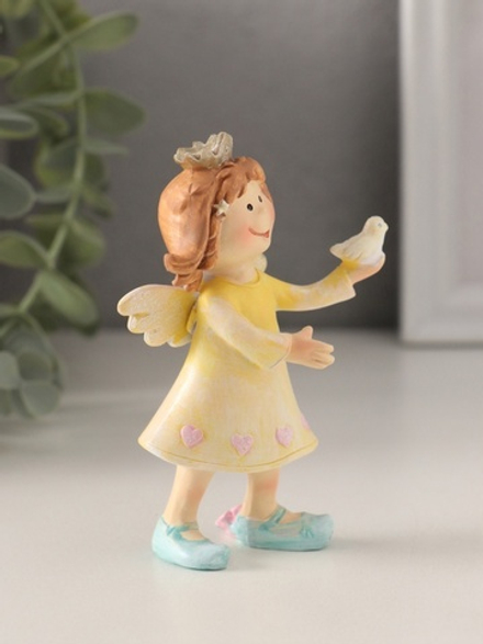 10583302 Принцесса-ангел в желтом платье с голуб. 7*4*10см