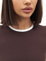 Футболка облегающая с окантовкой