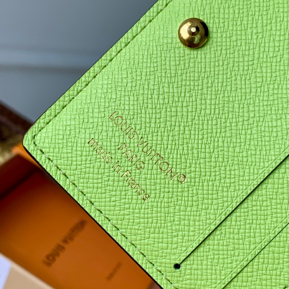 Louis Vuitton Charms Pocket Wallet