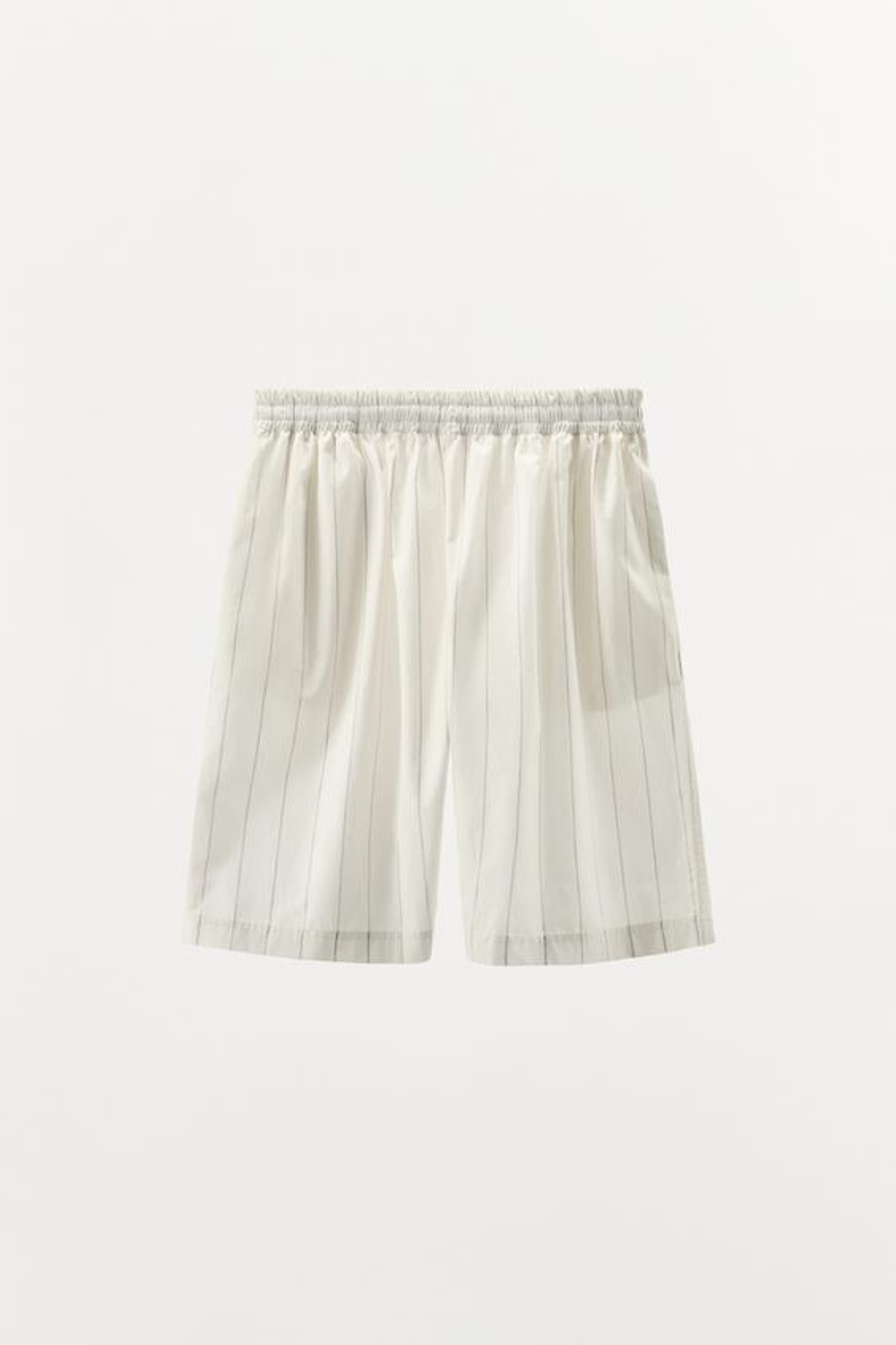 ZARA ПОЛОСАТЫЕ ШОРТЫ-БОКСЕРЫ В ПИЖАМНОМ СТИЛЕ, БЕЛЫЙ/БЕЖЕВЫЙ