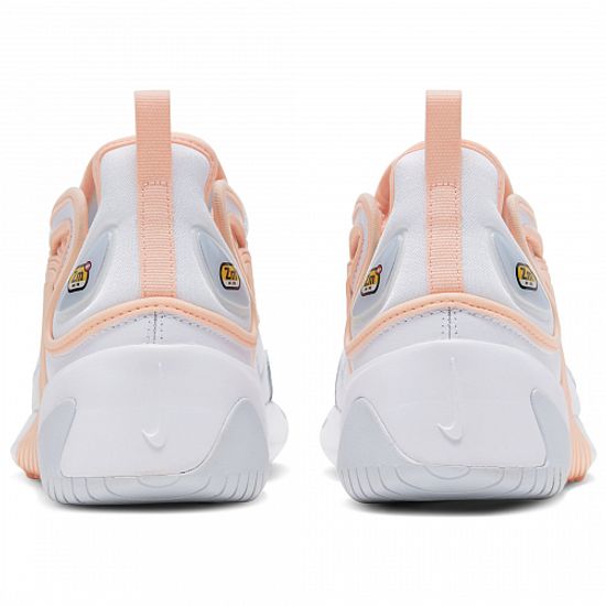 peach nike zoom