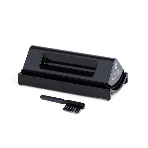 Analog Renaissance Record Velvet Brush Black