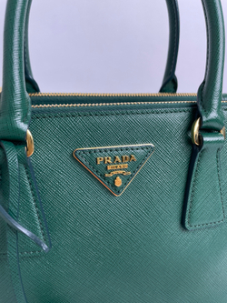 Сумка Prada Galleria Mini Handbag Saffiano