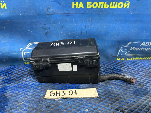 Блок предохранителей подкапотный Honda HR-V 2000