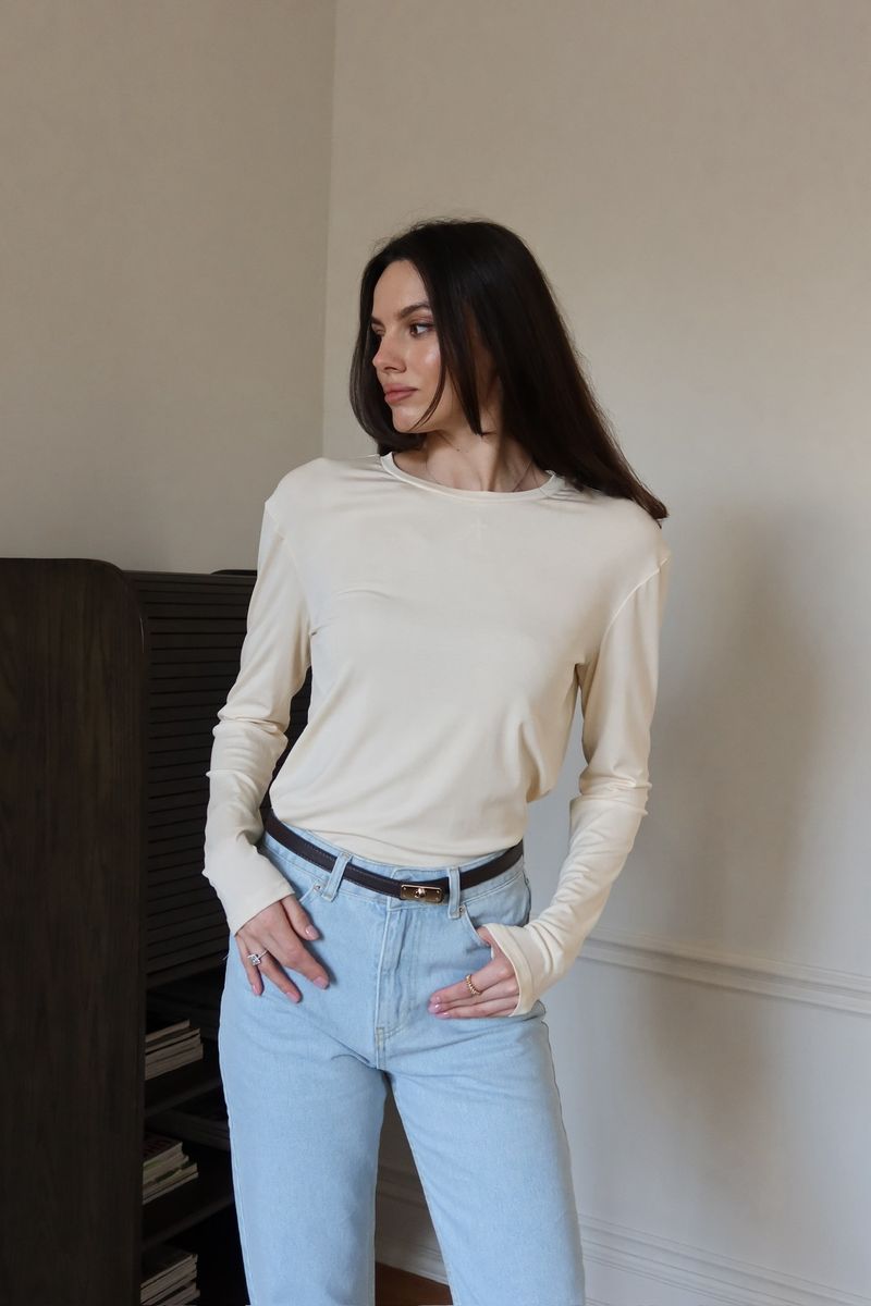 Лонгслив кремовый