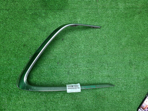 Молдинг переднего бампера Toyota Camry xv70 20-24