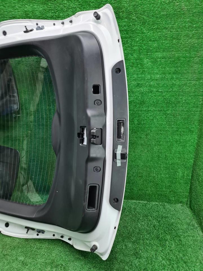 Крышка багажника Changan Uni-T (2020-н.в.) В сборе