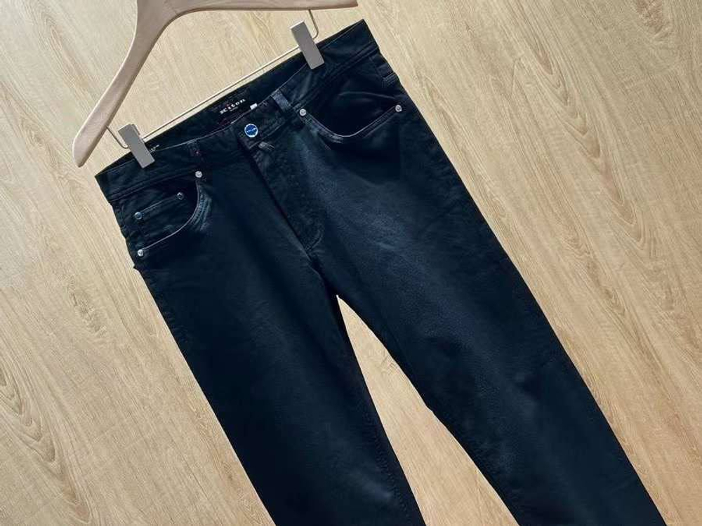 Джинсы Kiton