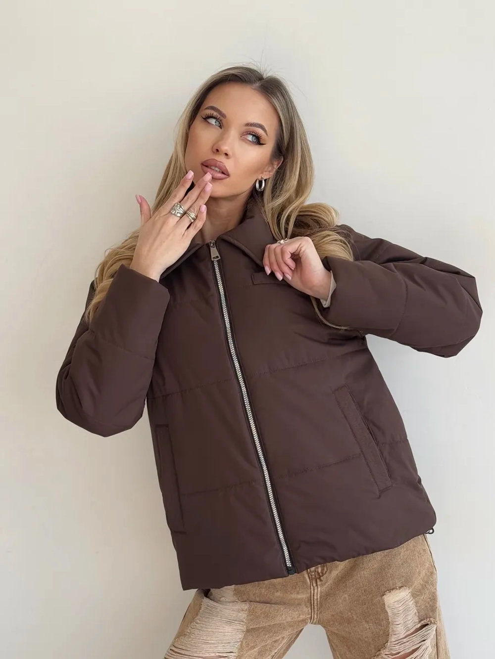 Куртка осенняя с отложным воротником