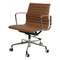 Офисное кресло Eames Ribbed EA 117 коричневая кожа