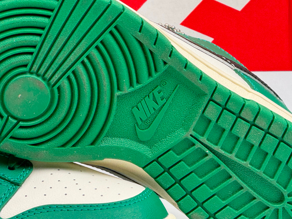 Nike Dunk LOW Malachite Green