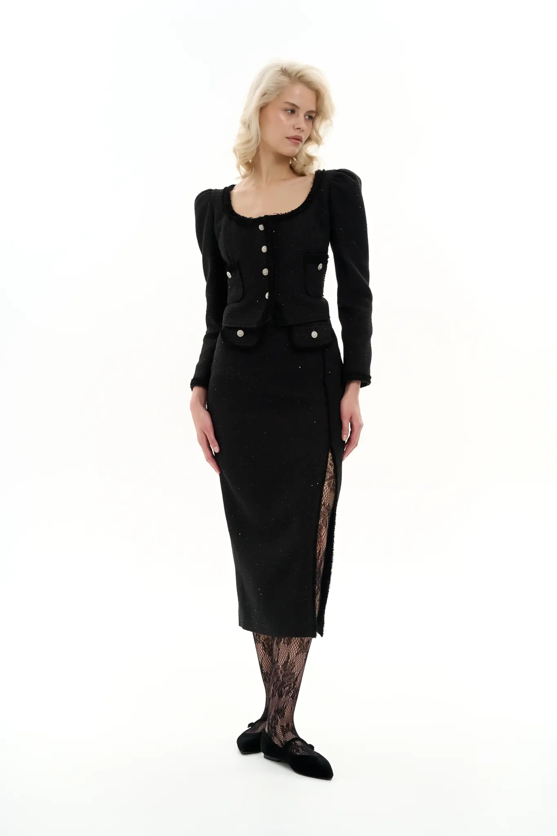 Юбка-миди с разрезом по ноге черная