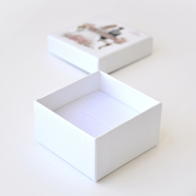 Футляр картонный "Романтика.Влюблённые №28", 60х60х34 мм