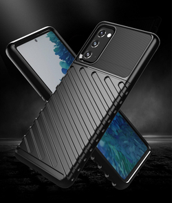 Черный противоударный чехол на Samsung Galaxy S20 FE (Fan Edition), серия Onyx от Caseport