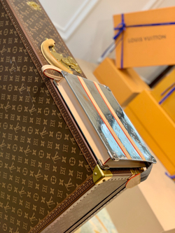 Louis Vuitton Trunk Pouch