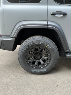 Диск колёсный BEAST OFFROAD 9608 R17 8,5 ЕТ0 Matte Black