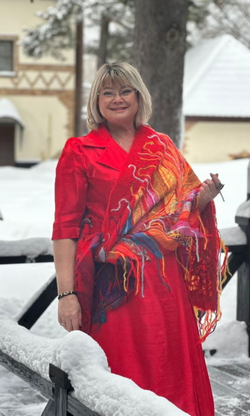 Отзыв от Ларисы о шали «Перо Жар-Птицы»