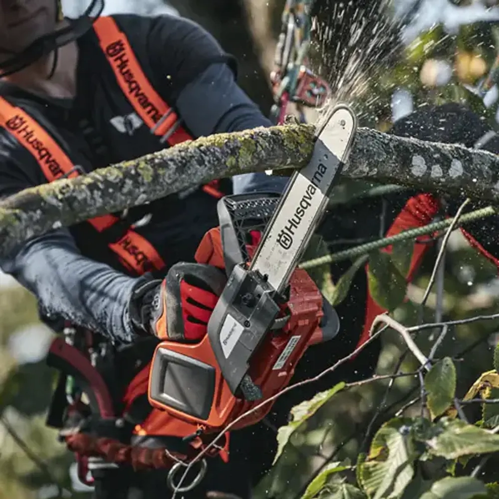 Husqvarna T535i XP пила цепная аккумуляторная (без АКБ и ЗУ) 9678939-14