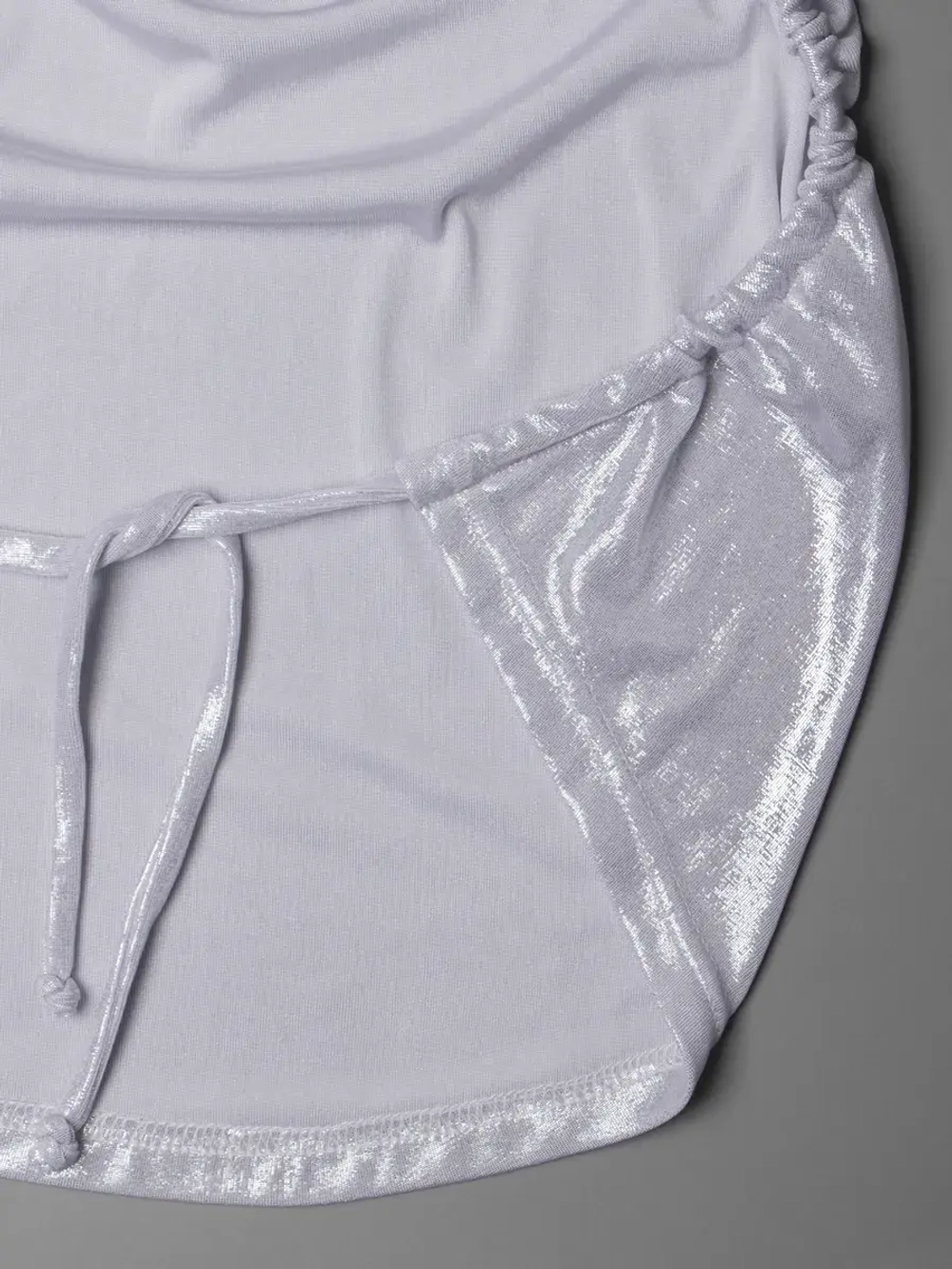 Летний топ для девочки на завязках