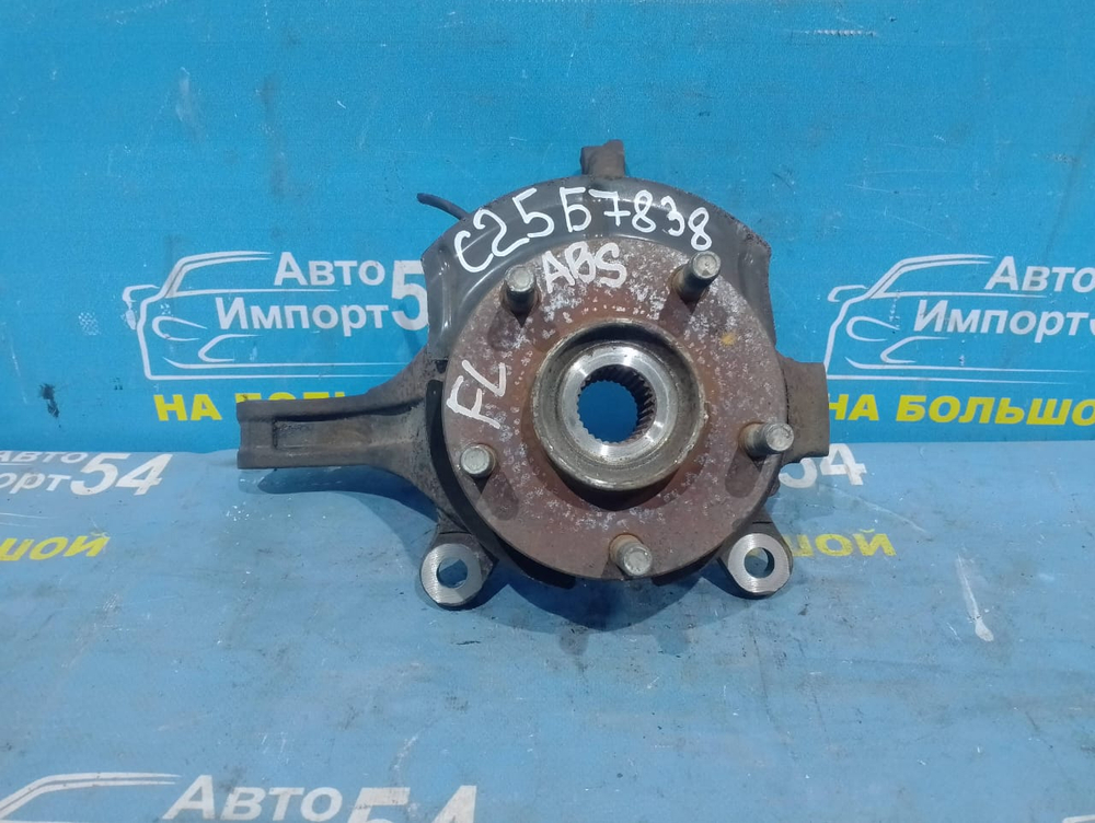 Ступица передняя левая NISSAN SERENA 2005-2010