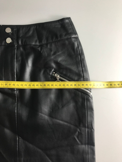 Юбка Oodji стильная, маркировка 34, визуально на 40 размер