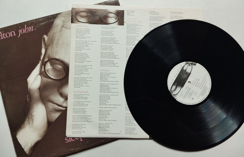 Винтажная виниловая пластинка LP Elton John Sleeping With The Past (Spain 1989)