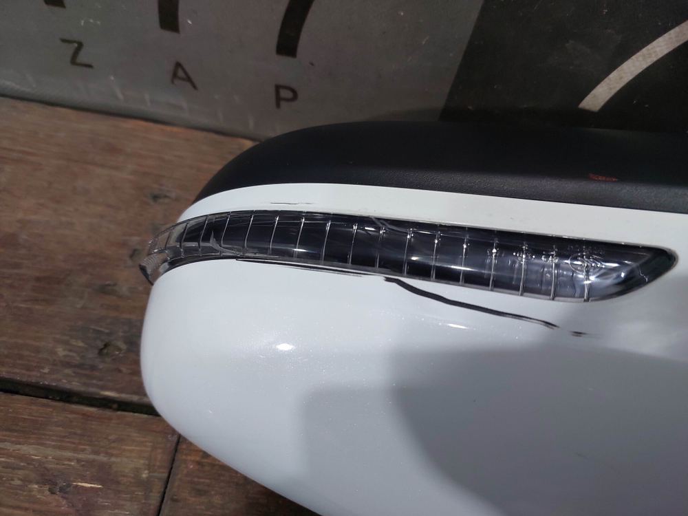 Зеркало левое 8 pin Chery Tiggo 4 Pro 20-нв Б/У Оригинал 601000442AADQJ