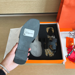 Hermes Oran Sandal