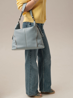 Кожаная сумка Deboro 3917 серое небо