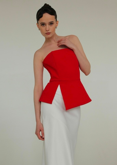 Топ-баска с разрезом