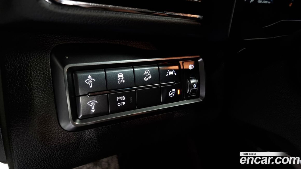 KG Mobility (Ssangyong) Tivoli Air 1.5 A3 2WD (10.2020)