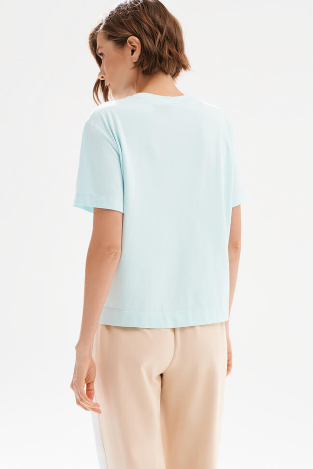 23525 Футболка женская (светло-бирюзовый)