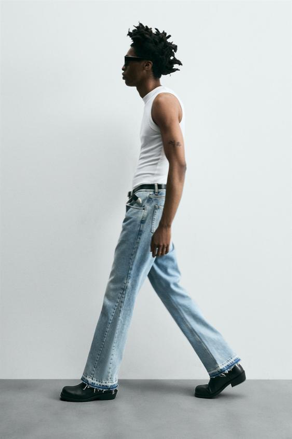 ZARA ДЖИНСЫ FLARED FIT, СИНИЙ