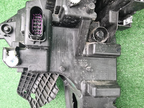 Фара правая Faw Bestune T55 (2021-н.в.) LED