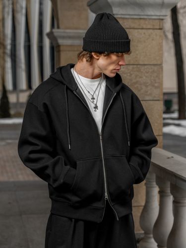 Черная худи на молнии Laine