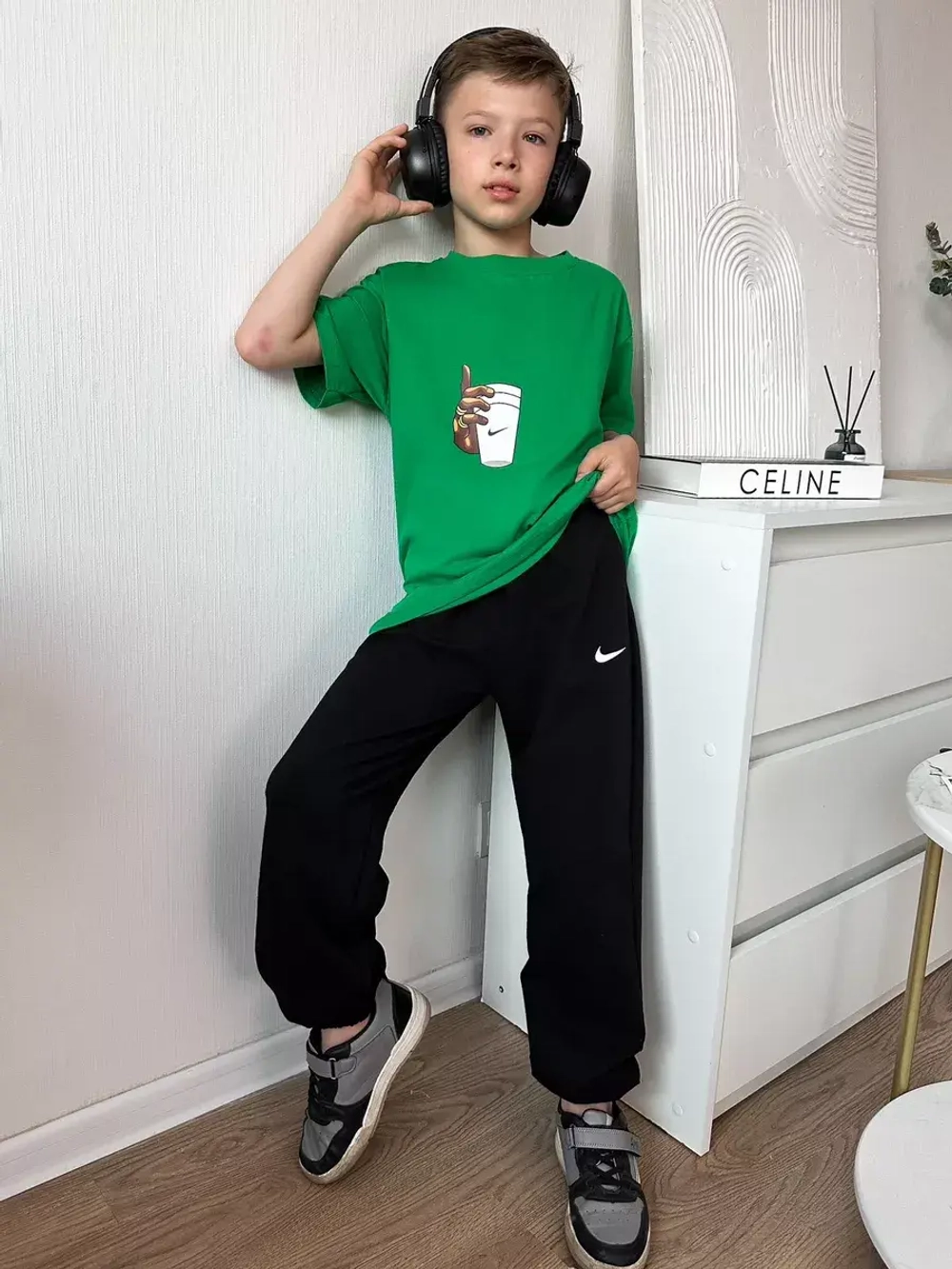 Костюм спортивный с футболкой
