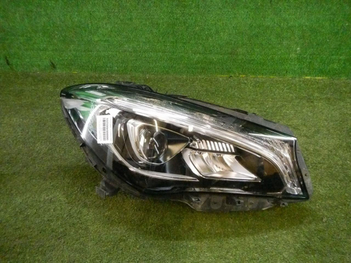 Фара правая Mercedes CLA C117 (2016-2019) LED