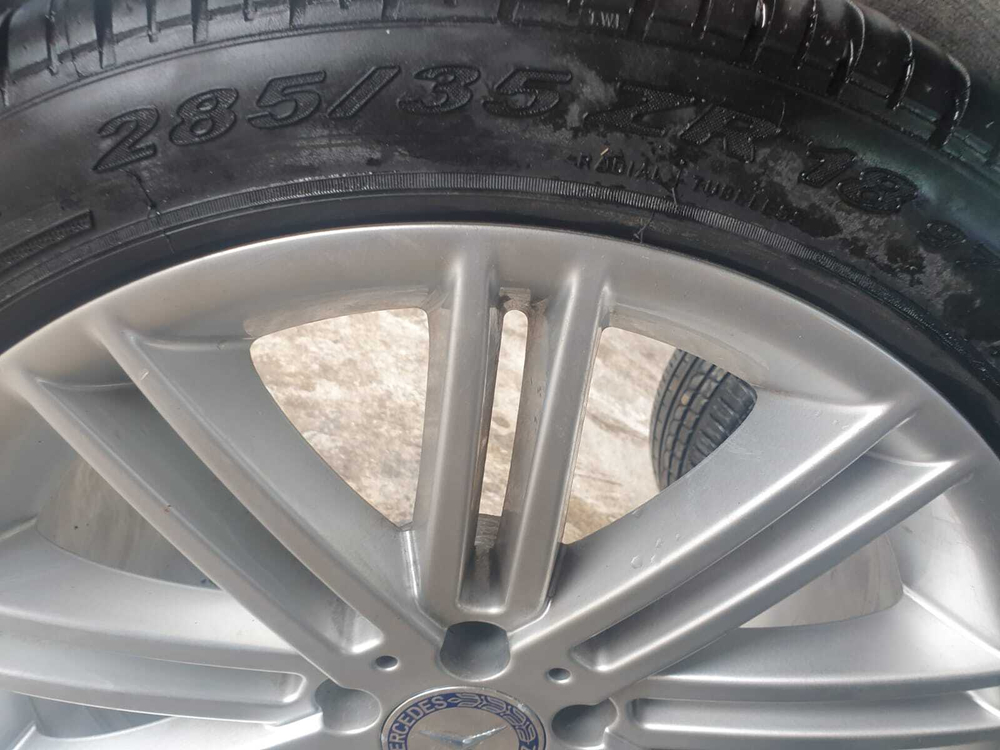 Шины летние Pirelli ZeroRosso 285/35 и 225/40 R18 4шт.