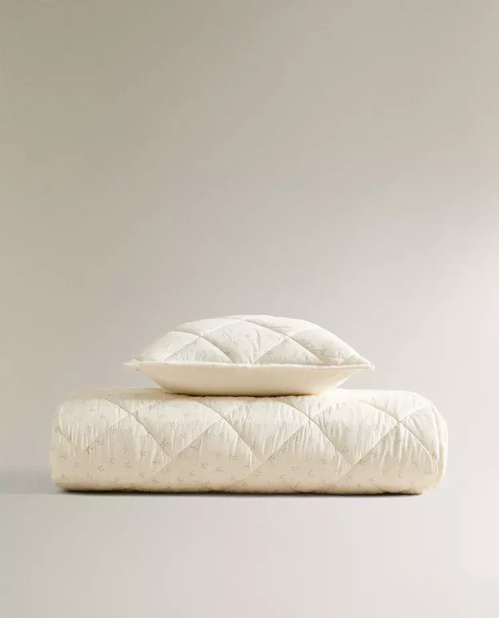 ZARA HOME ДЕТСКОЕ ЛОСКУТНОЕ ОДЕЯЛО С ПРИНТОМ, ЭКРЮ