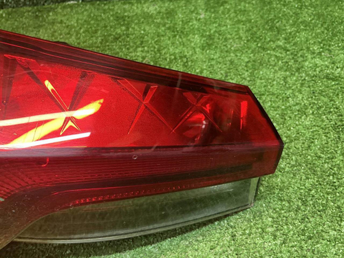 Фонарь левый внешний Skoda Rapid 2 (2020-2023)